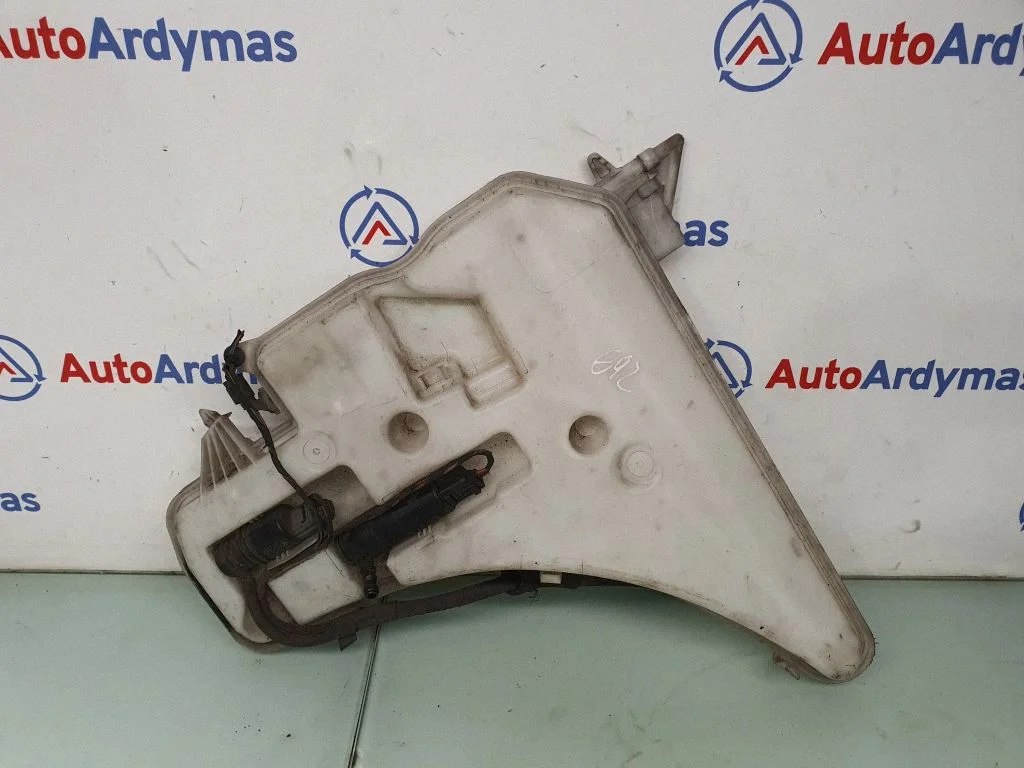 Windshield washer fluid reservoir/tank 7157145