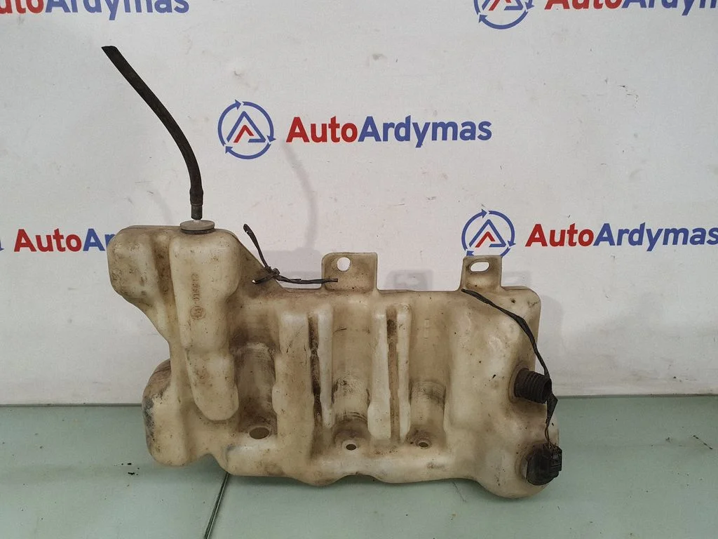 Logu mazgāšanas šķidruma tvertne 61677044898