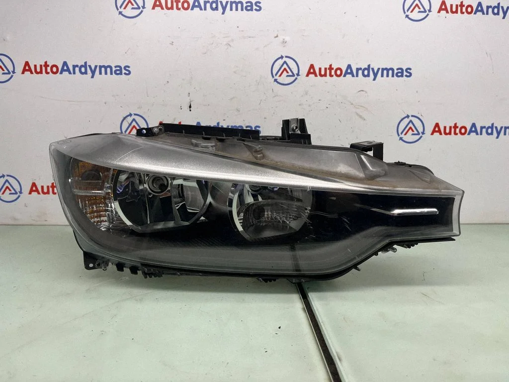 Headlight/headlamp – BMW 3 Series F30 F35 F31 (2012-2018)
