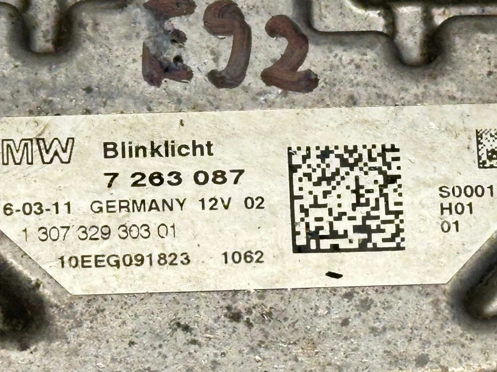 Priekšējā luktura detaļa 7263087