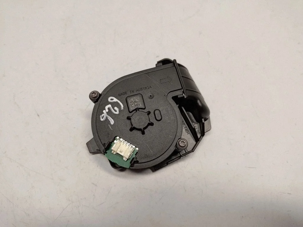 Headlight part 63117408686