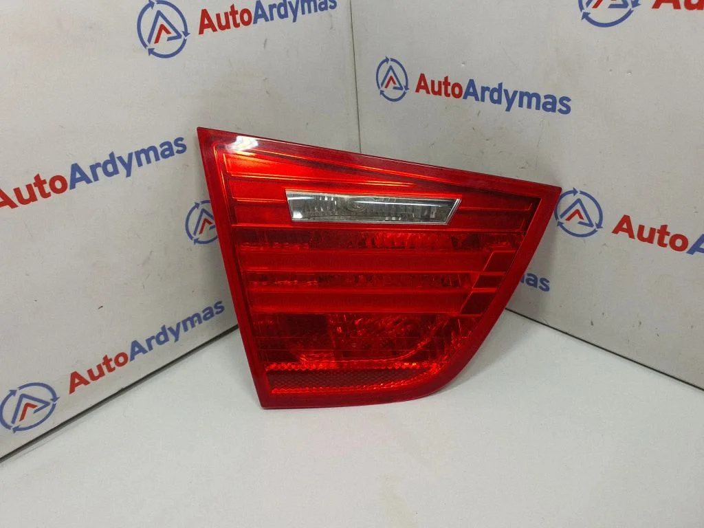 Tailgate rear/tail lights 7289433
