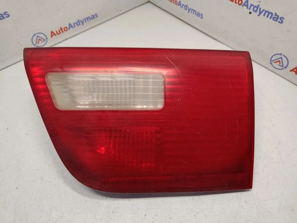 Tailgate rear/tail lights 6916914