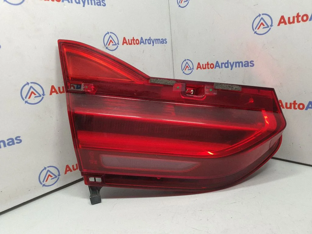 Tailgate rear/tail lights 2583243