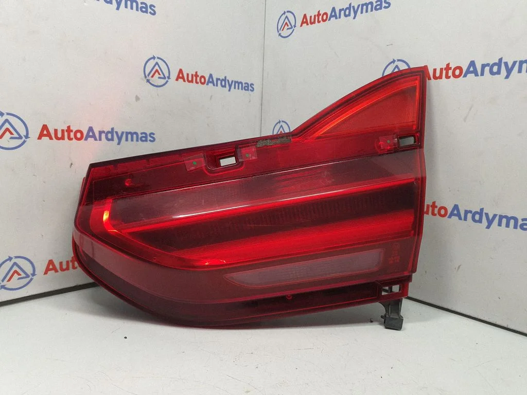 Tailgate rear/tail lights 2583244