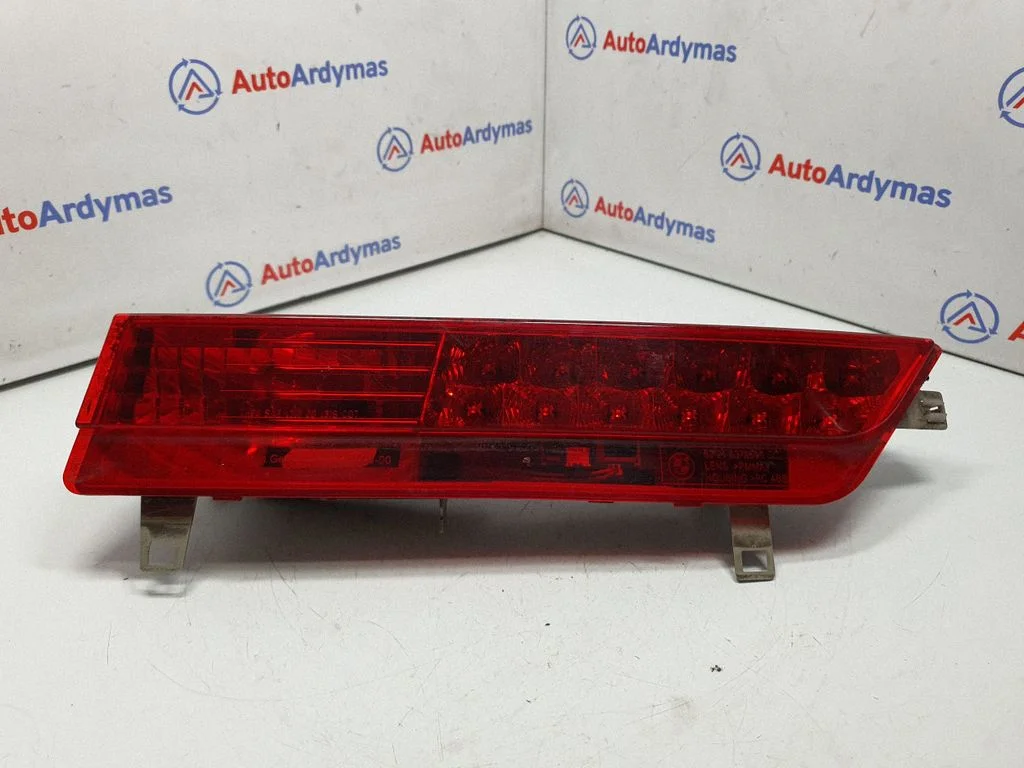 Lampa tylna w klapie 8379690