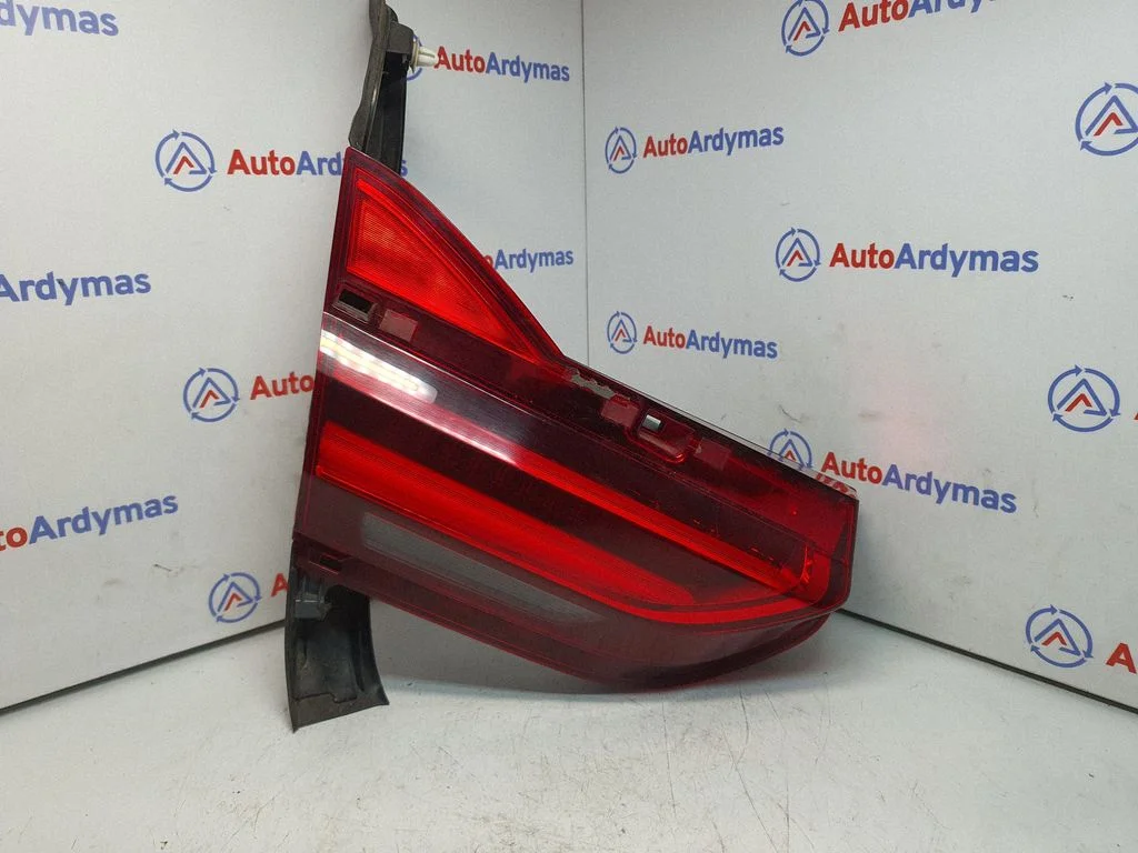 Tailgate rear/tail lights 2583245