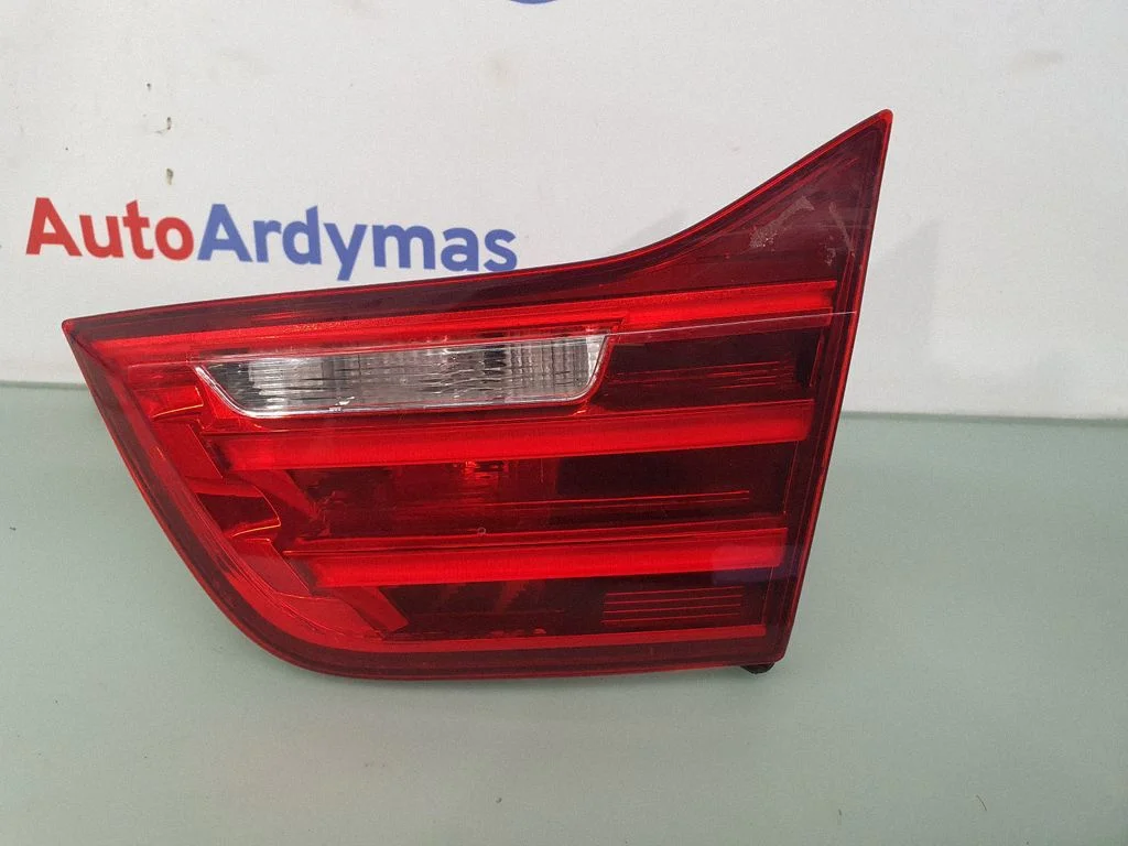 Aizmugurējais lukturis bagāžnieka vākā – BMW 4. sērija F32 F33 (2013-2020)