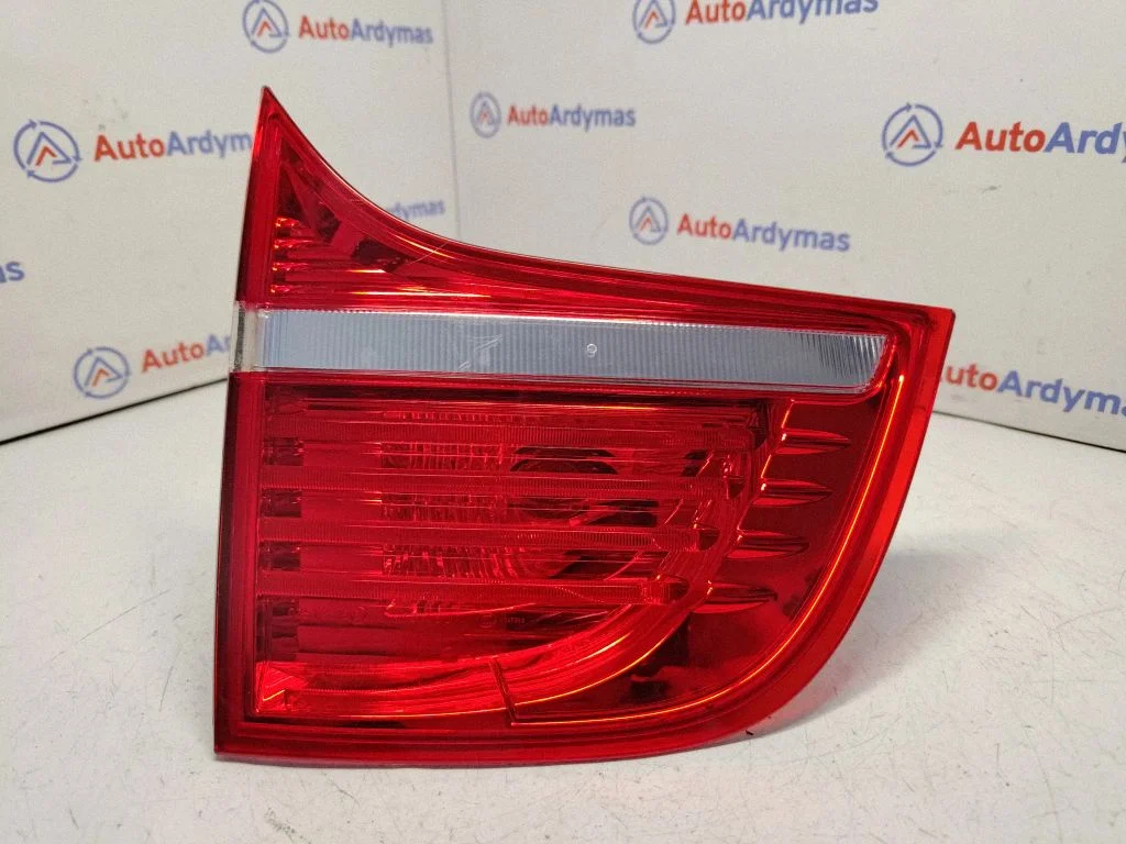 Tailgate rear/tail lights 7179987