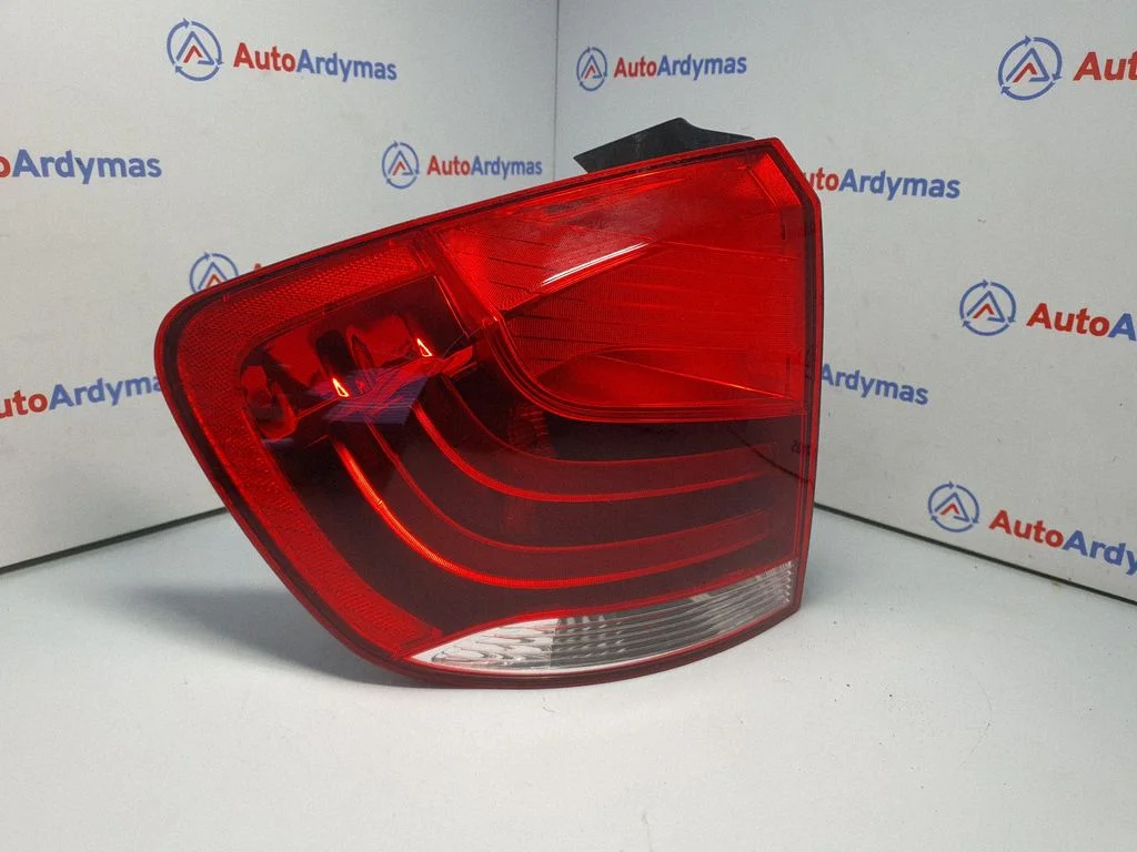 Rear/tail lights 2990111