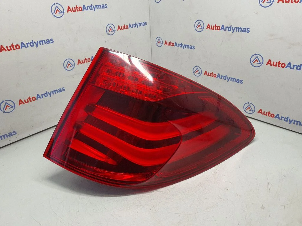 Rear/tail lights 7199646