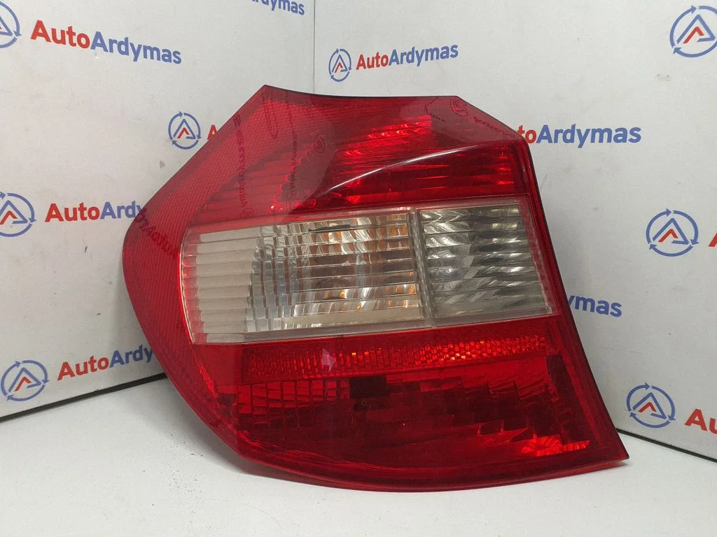 Rear/tail lights 6924501
