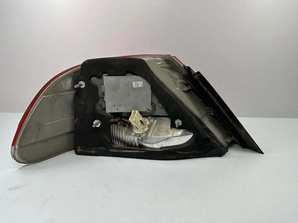 Rear/tail lights 6937236