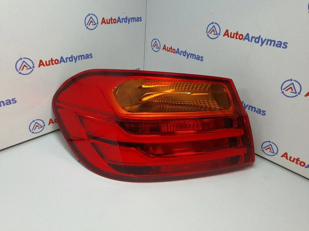 Aizmugurējais lukturis virsbūvē – BMW 4. sērija F32 F33 (2013-2020)