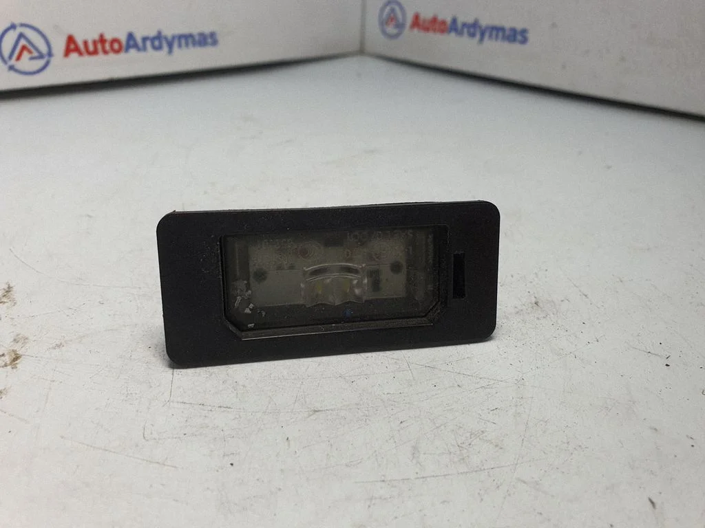 Number plate light 7410302