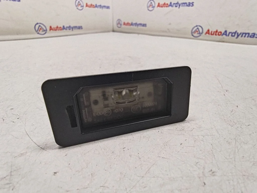 Numura zīmes apgaismojums 63267193293