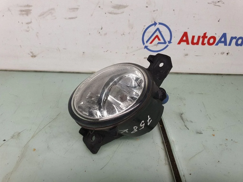 Front fog light 7184317