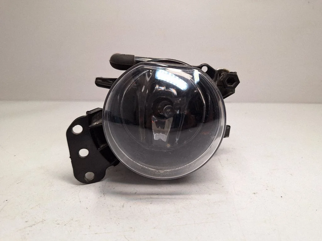 Front fog light 63177897187