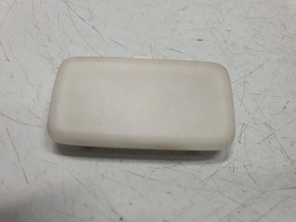 Lampka przednich siedzeń – BMW Seria 3 G20 G21 (2019-)