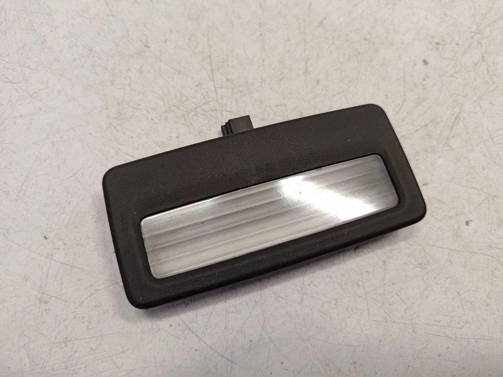 Front seat light 63319163764