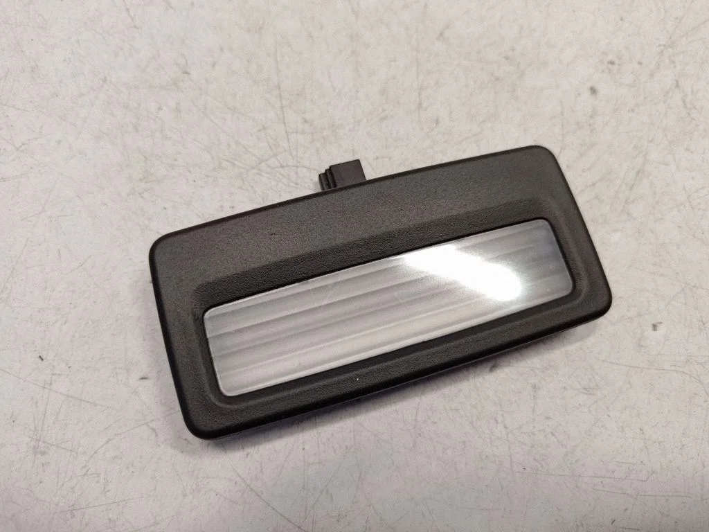 Front seat light 63319163764