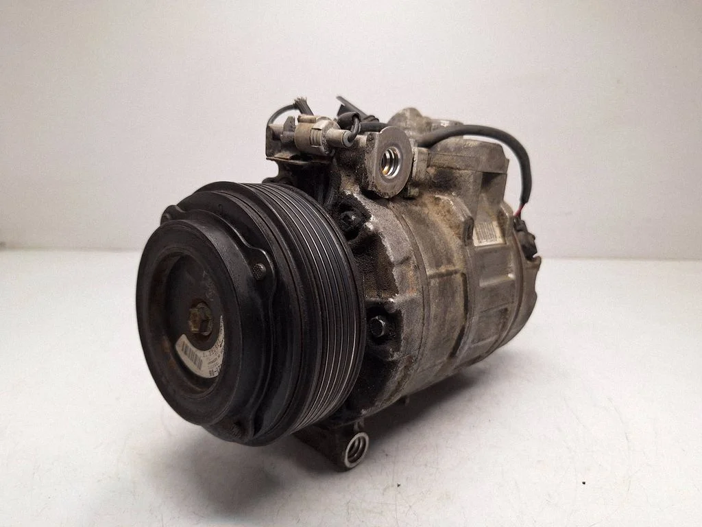 Air conditioning (A/C) compressor (pump) 64526961621
