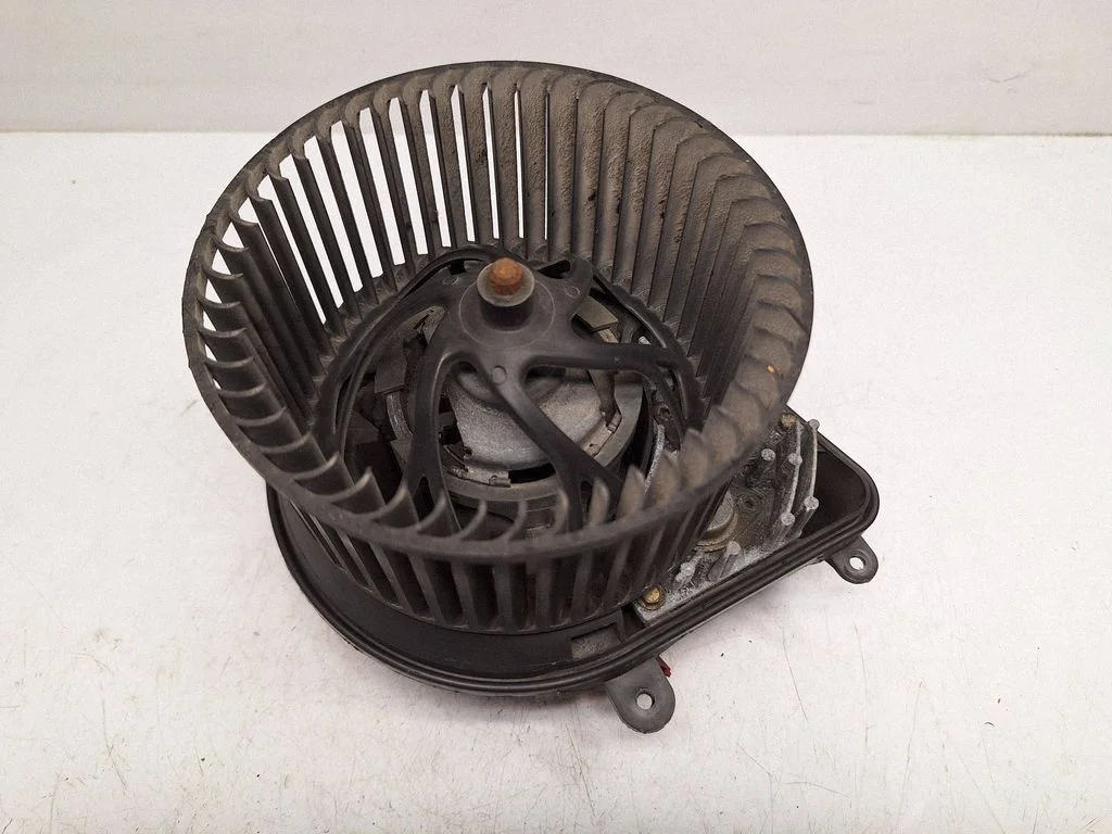 Krāsniņas ventilators/pūtējs 664222C
