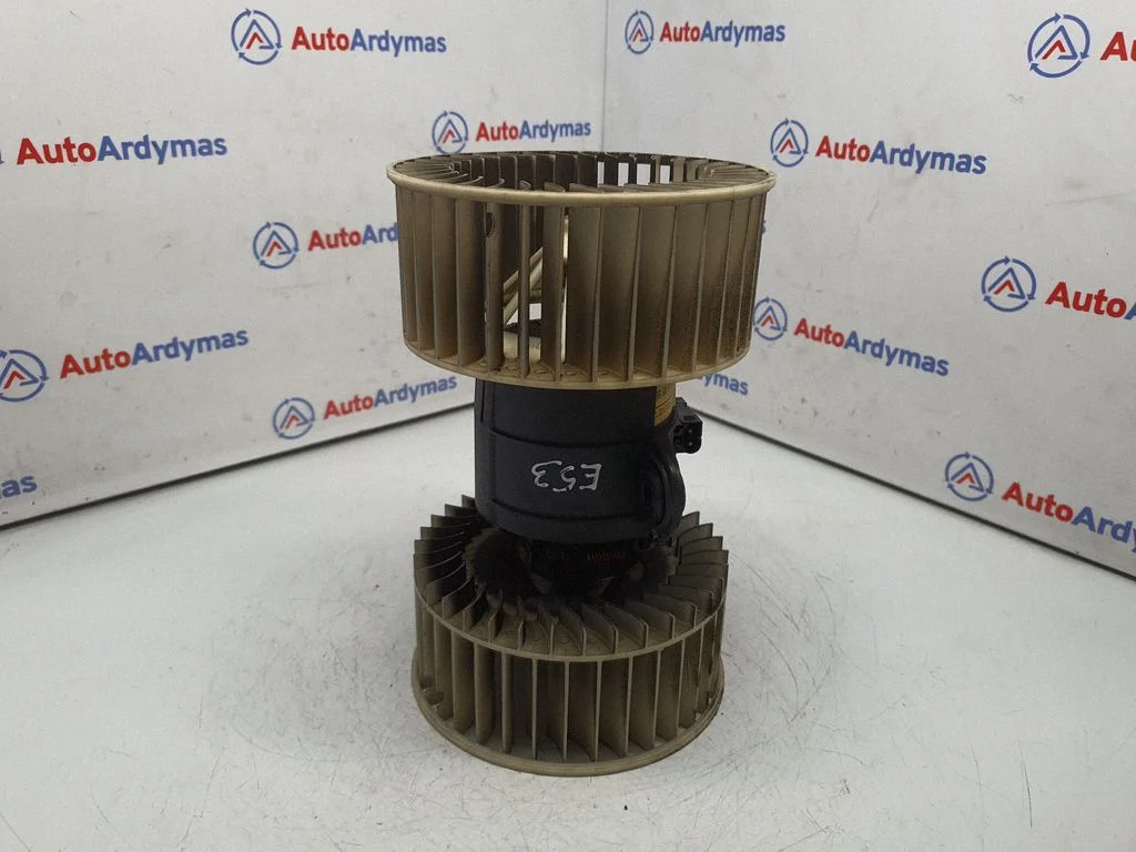 Krāsniņas ventilators/pūtējs 8382305