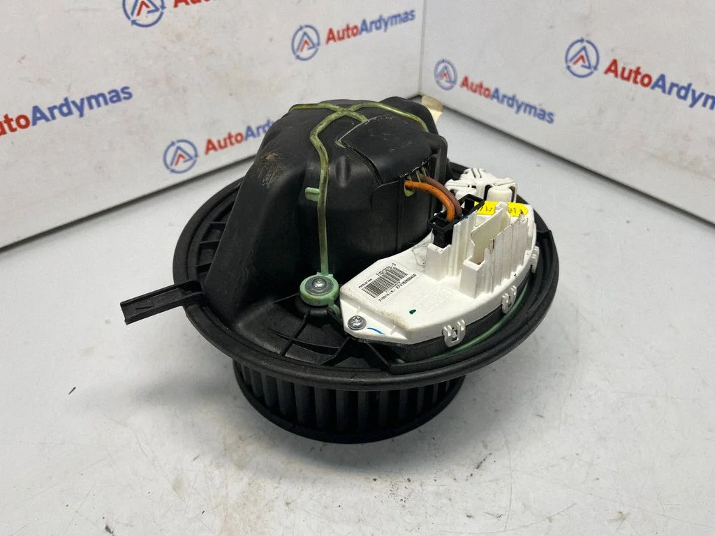 Krāsniņas ventilators/pūtējs 6933663