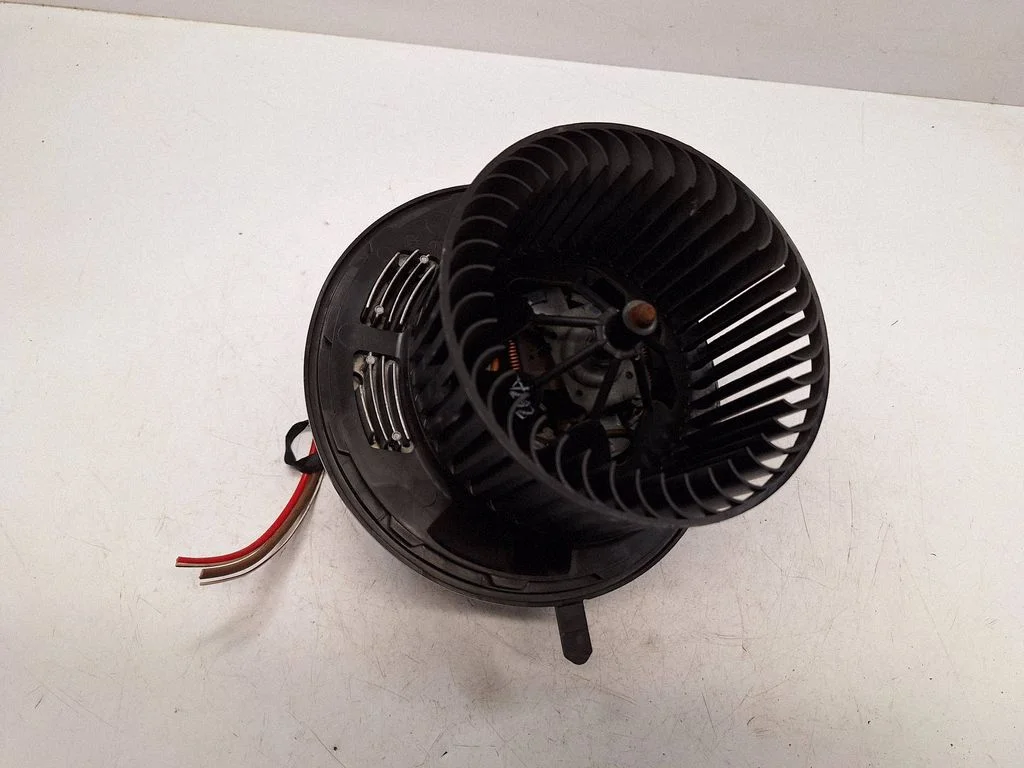 Heater fan/blower 64119227670