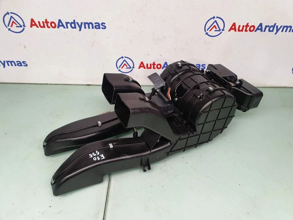 Salongipuhur – BMW X5 E70 (2006-2013)