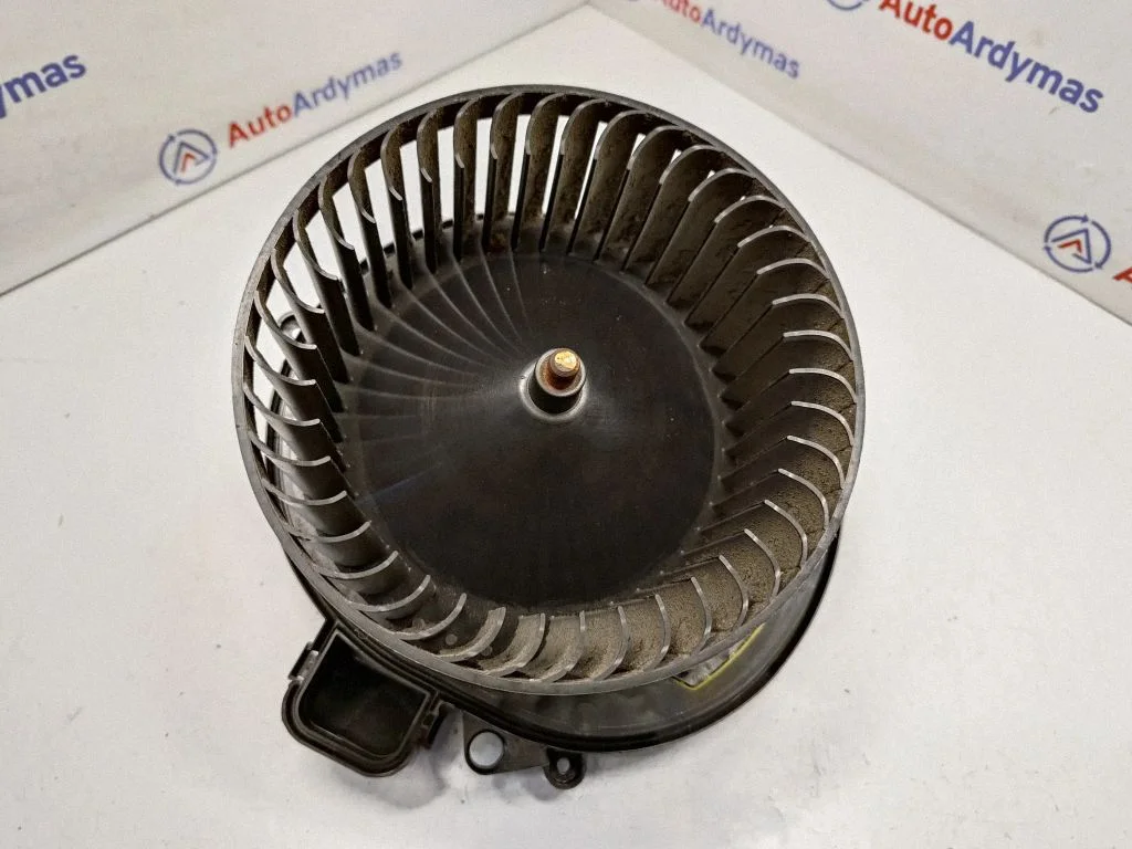 Heater fan/blower 64119350395