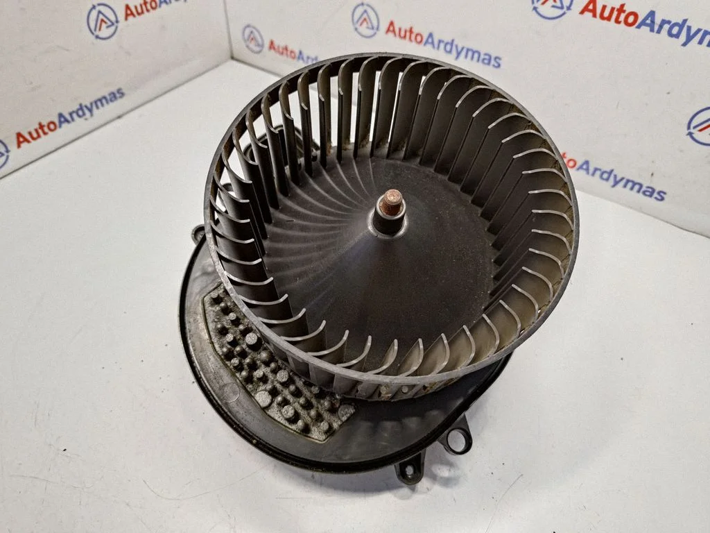 Heater fan/blower 64119350395
