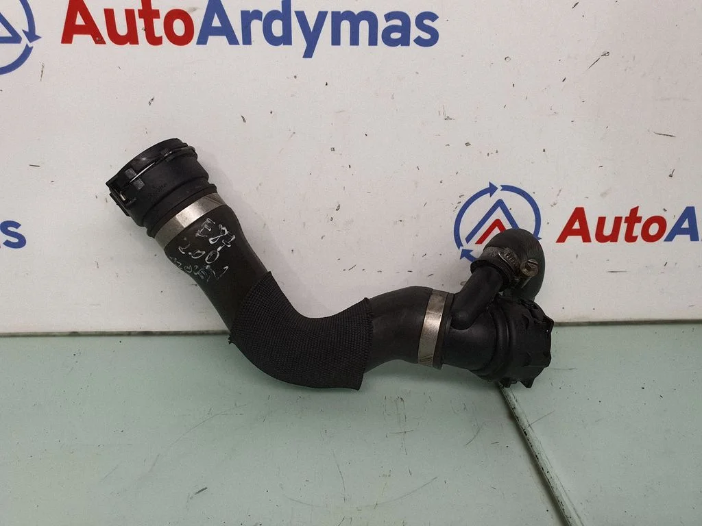 Engine coolant pipe/hose 7789720
