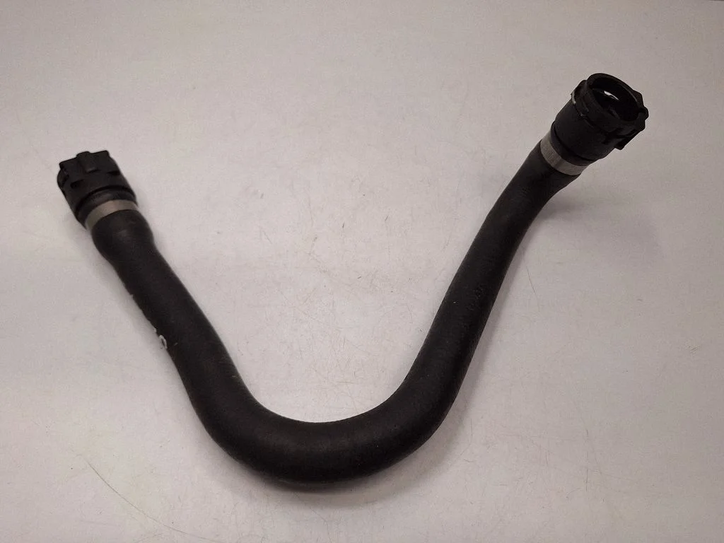 Engine coolant pipe/hose – BMW 5 Series E60 E61 (2004-2010)
