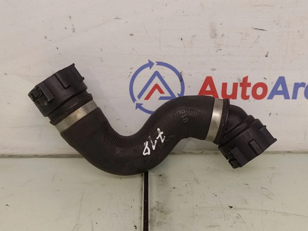Engine coolant pipe/hose – BMW 5 Series E60 E61 (2004-2010)