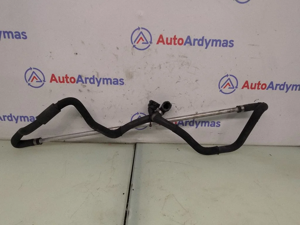 Engine coolant pipe/hose 7582894