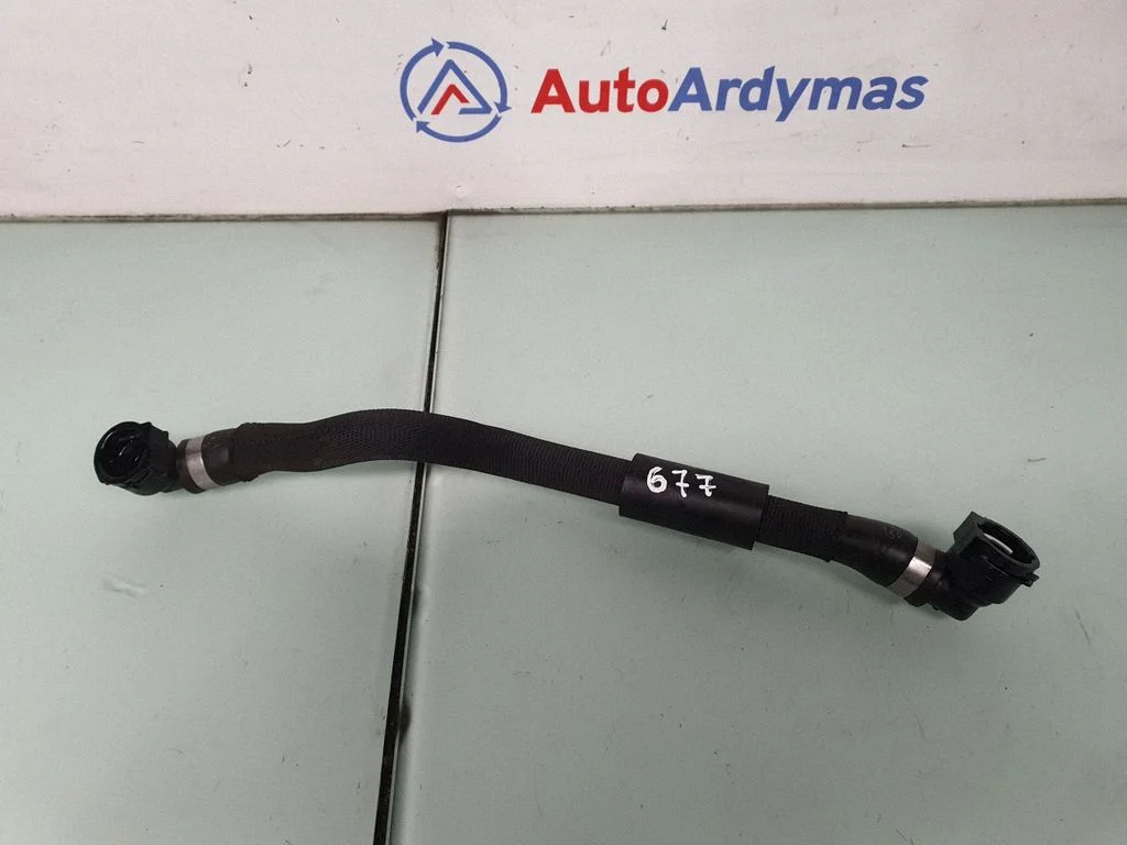 Engine coolant pipe/hose – BMW 5 Series G30 G31 G38 (2016-)