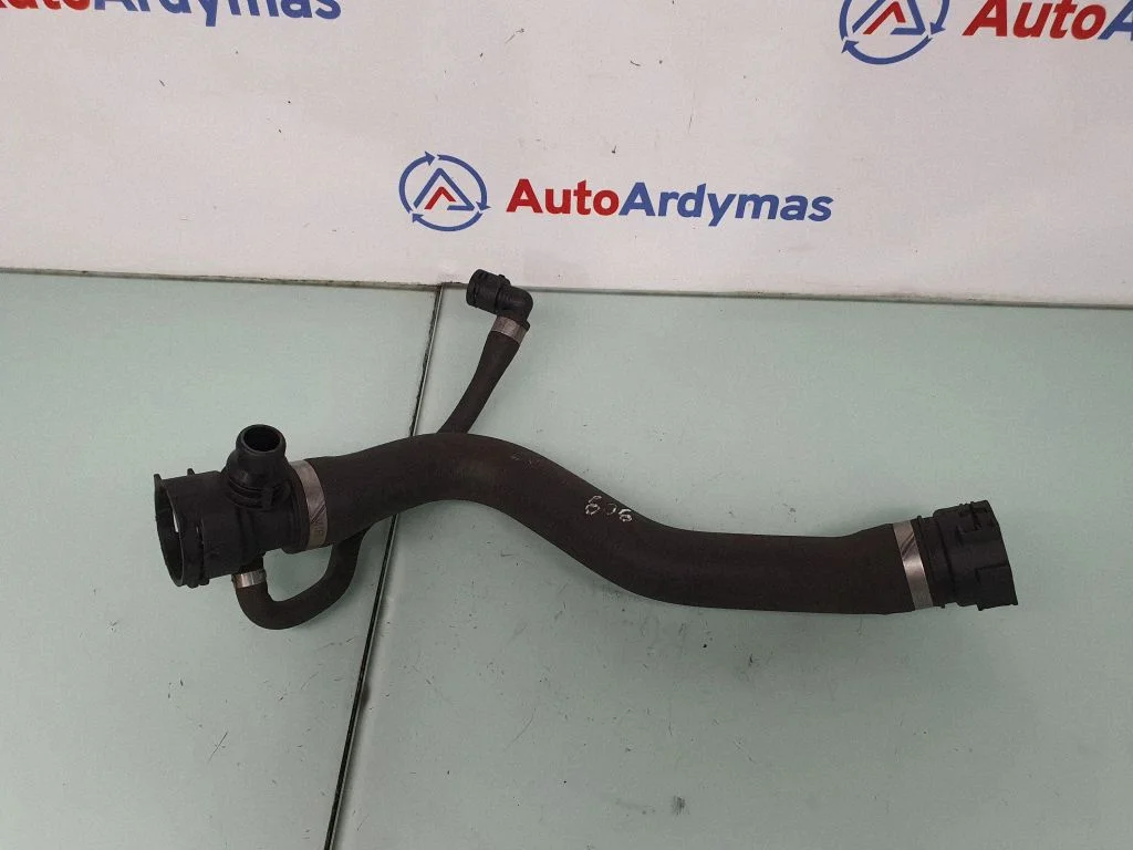 Motora dzesēšanas caurule (-es)/šļūtene (-es) 7797257