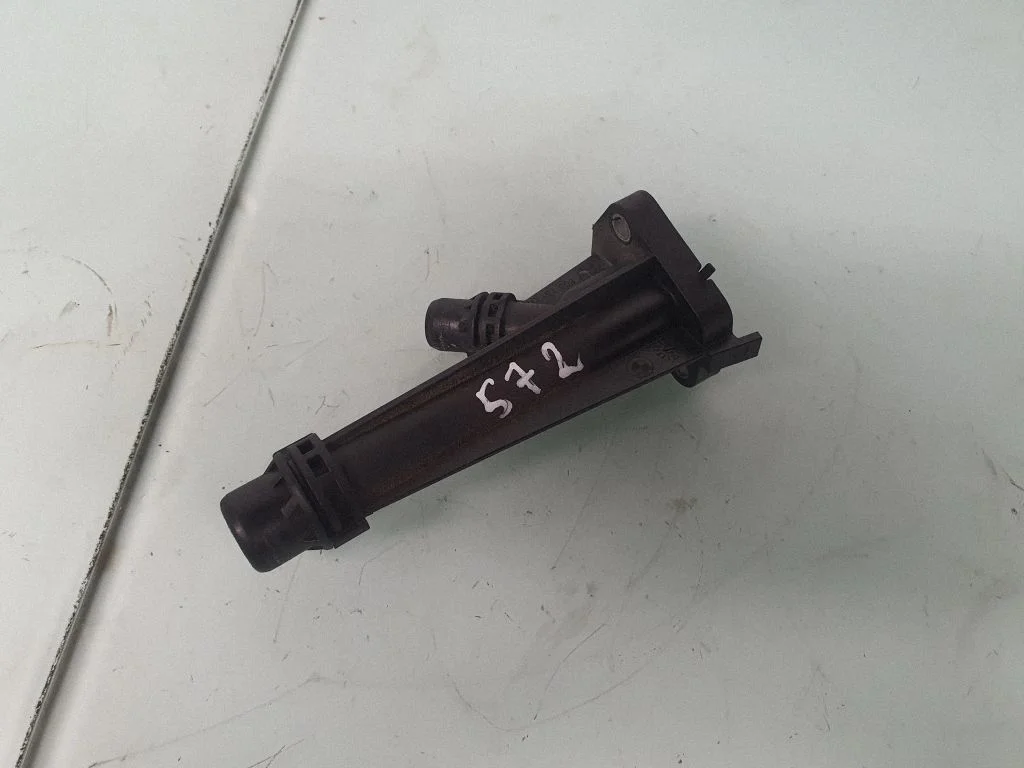 Engine coolant pipe/hose 7803751