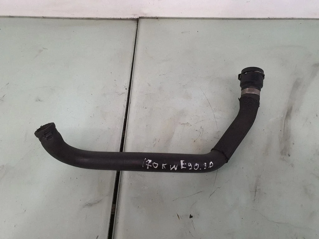 Engine coolant pipe/hose – BMW 3 Series E90 E91 (2005-2012)