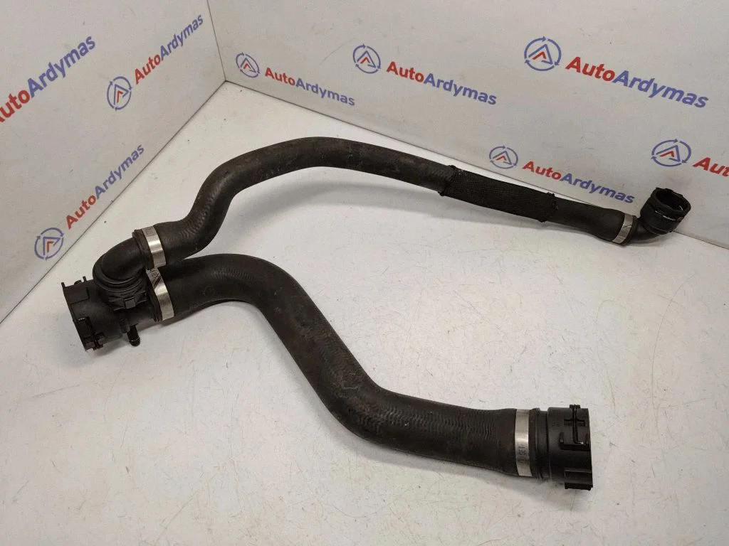 Mootori jahutusvedeliku toru / voolik – BMW 5-seeria E60 E61 (2004-2010)