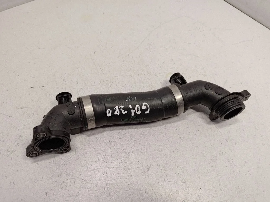 Engine coolant pipe/hose 8650984