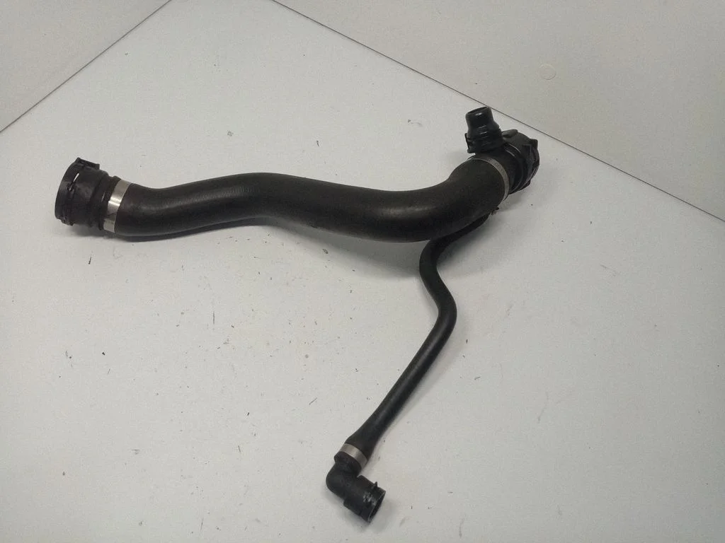 Engine coolant pipe/hose 17127799747