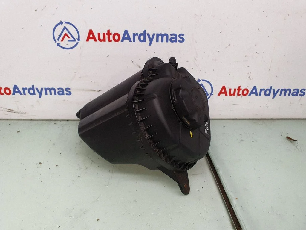 Coolant expansion tank/reservoir 8621092