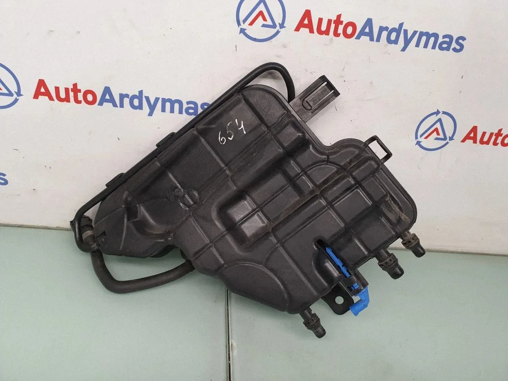 Coolant expansion tank/reservoir – BMW 7 Series F01 F02 F03 F04 (2008-2016)