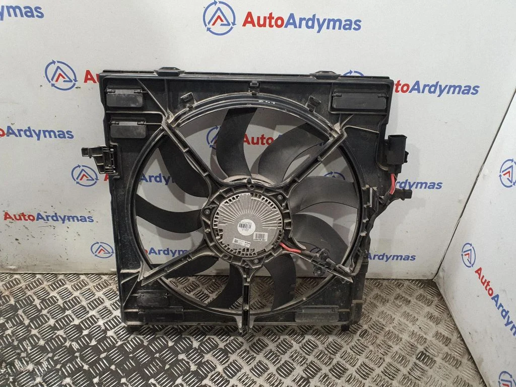 Electric radiator cooling fan 7634472
