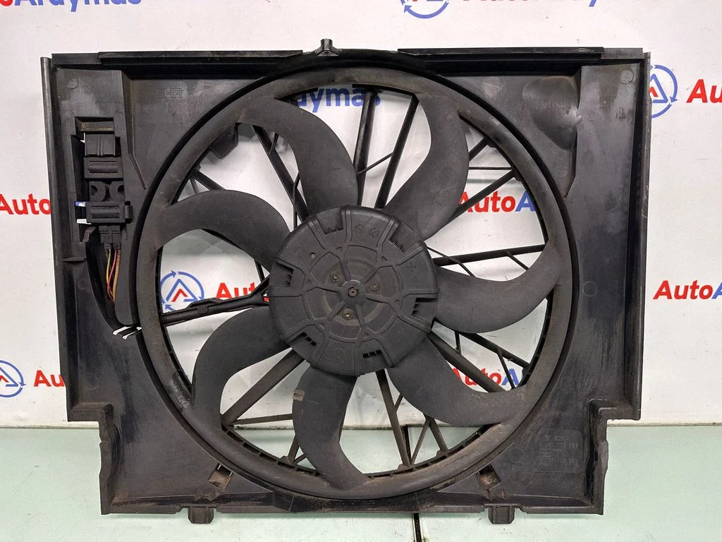 Elektriskais radiatora ventilators 7791548