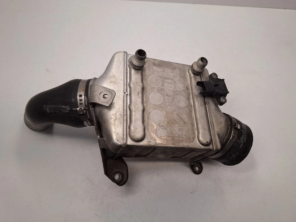 Intercooler radiator 17517575403
