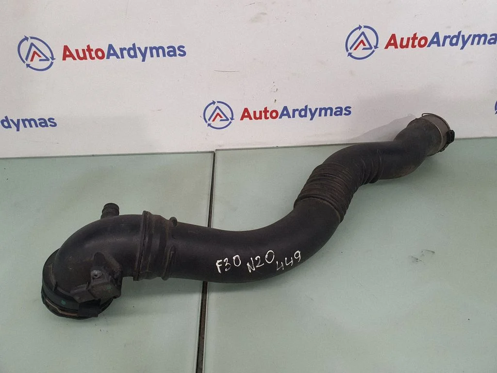 Intercooler hose/pipe 13717597592